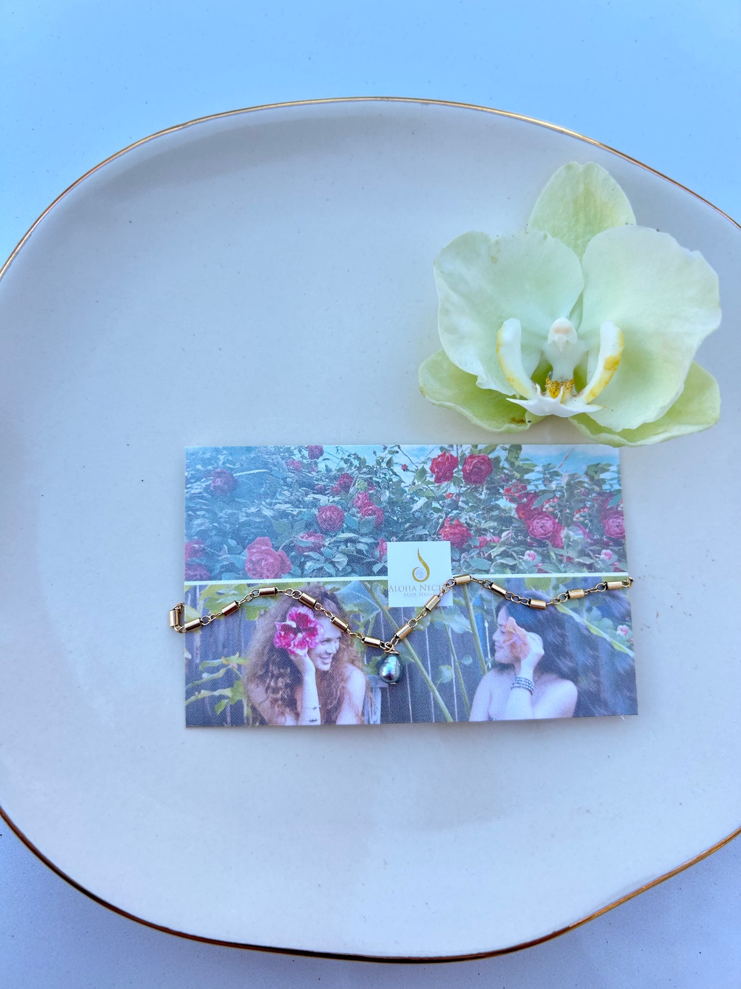 Single Akoya pearl bracelet