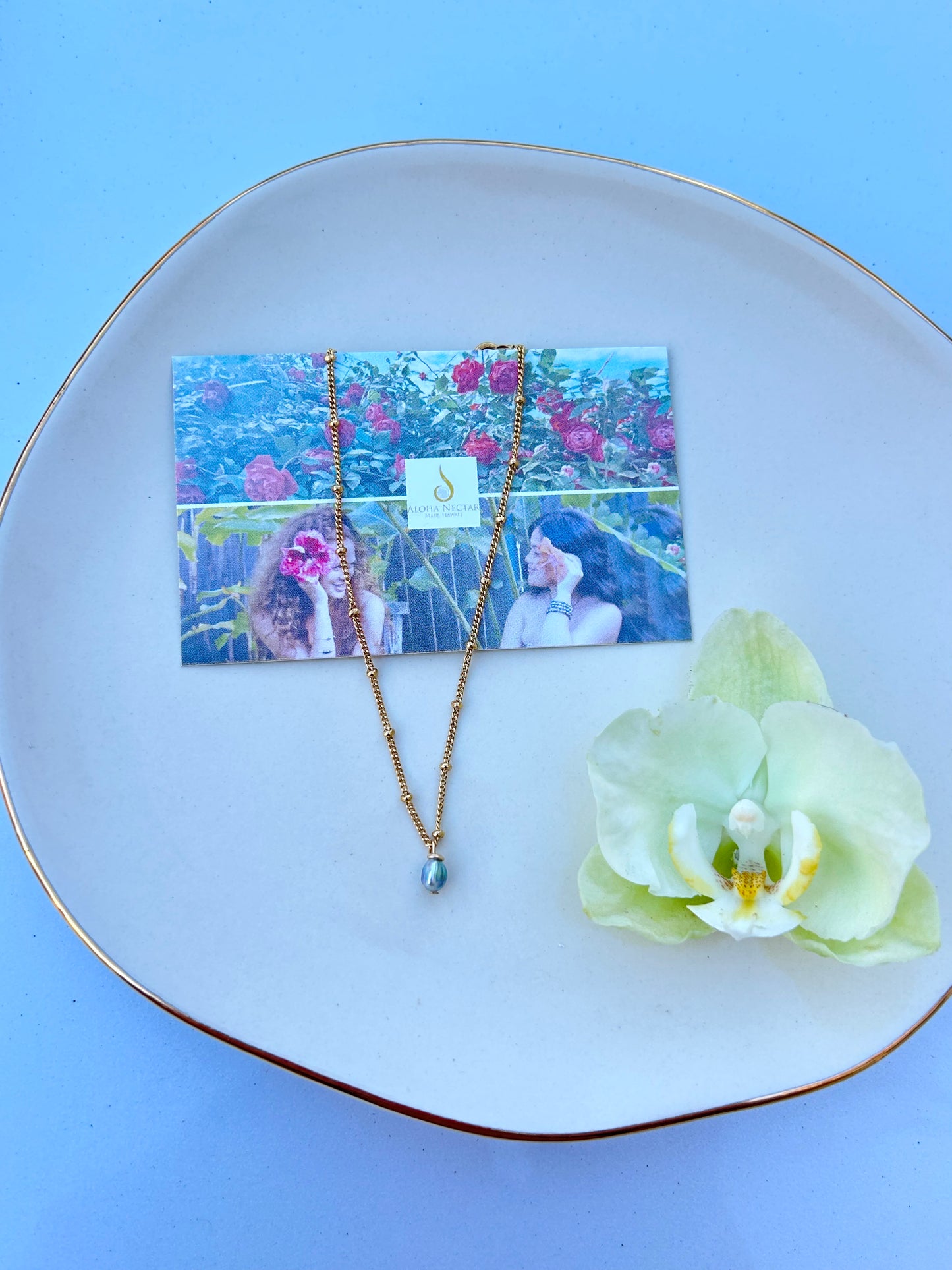 Single Akoya pearl necklace