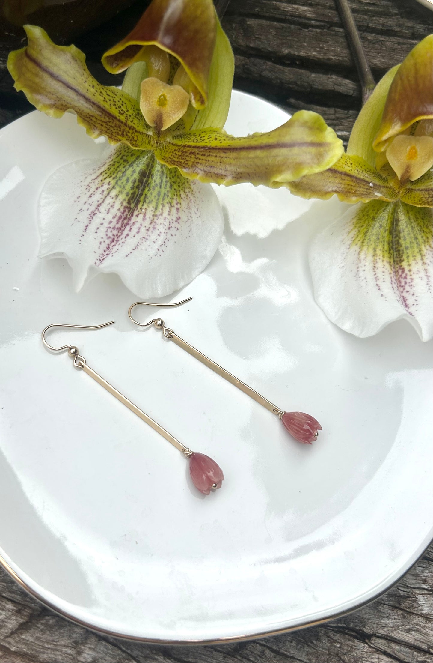 Ena bar earrings